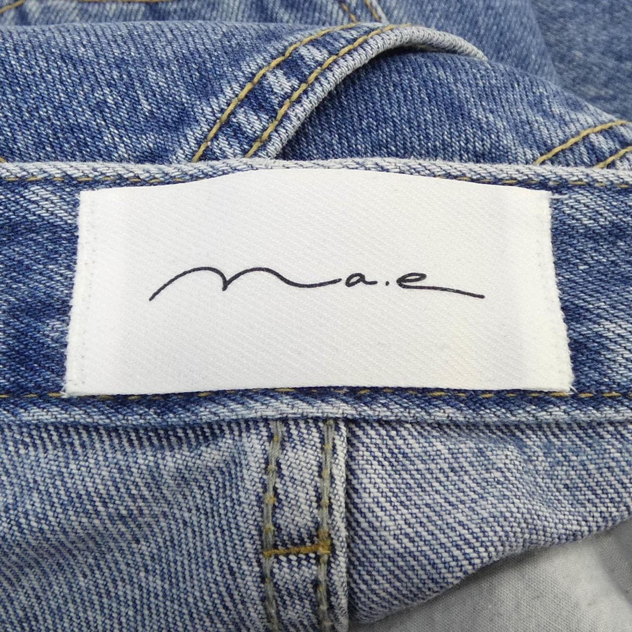 NA.E ジーンズ
