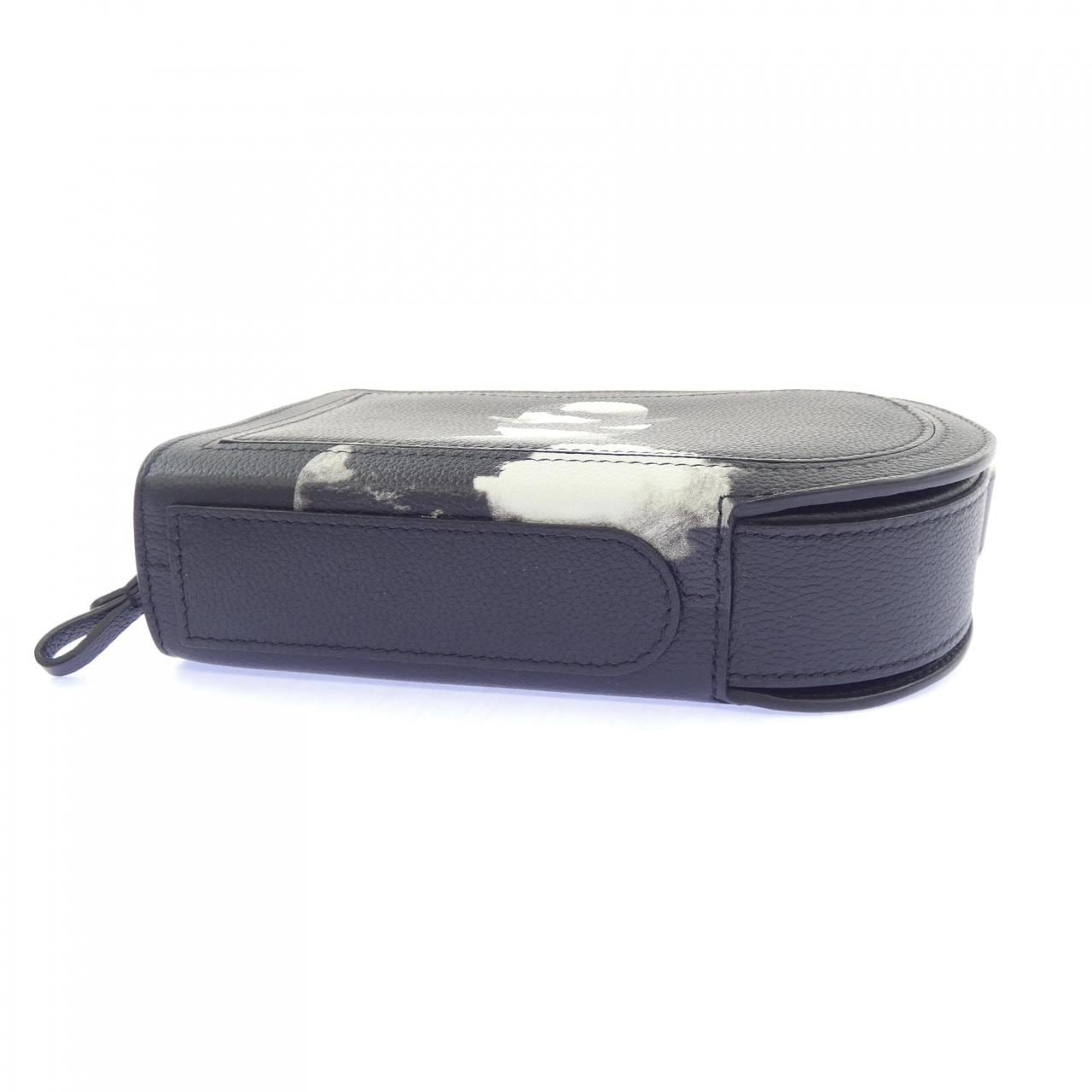 デルボー DELVAUX PIN CITY L'HOMME AA0631BQM BAG