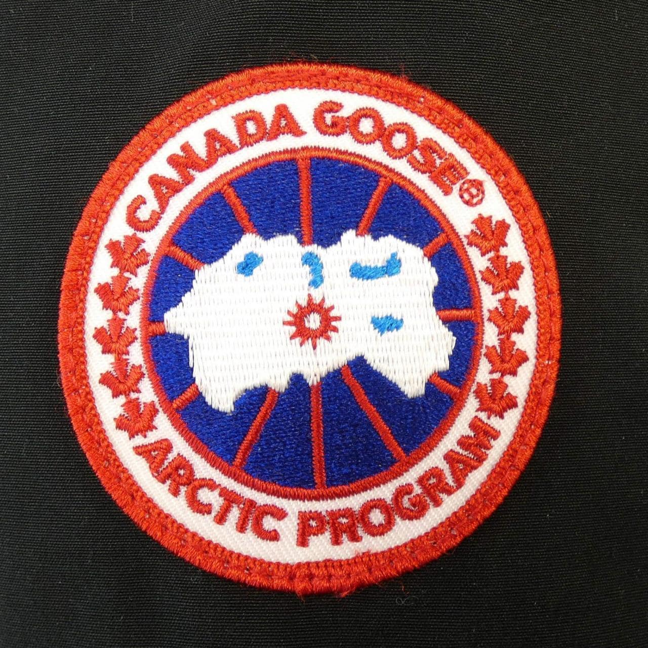 カナダグース CANADA GOOSE ダウンコート