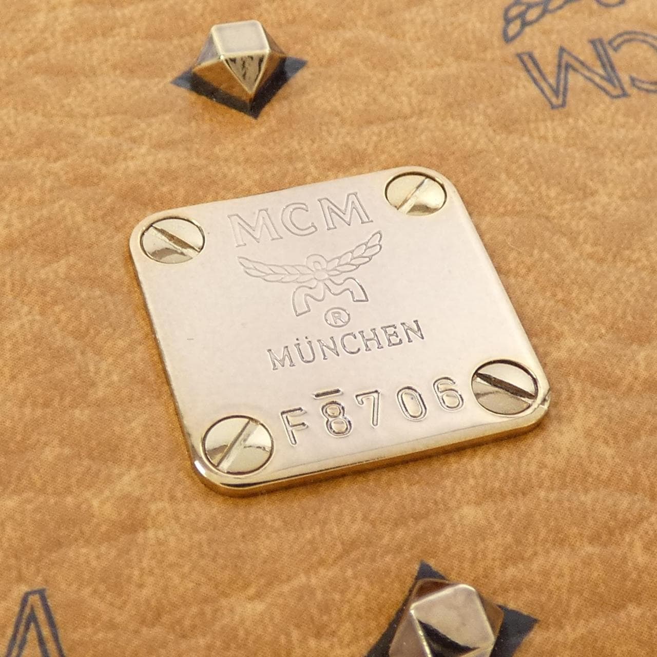 エムシーエム MCM WALLET