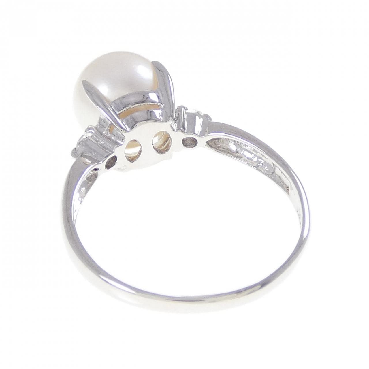 K14WG Akoya珍珠戒指 8.8 毫米