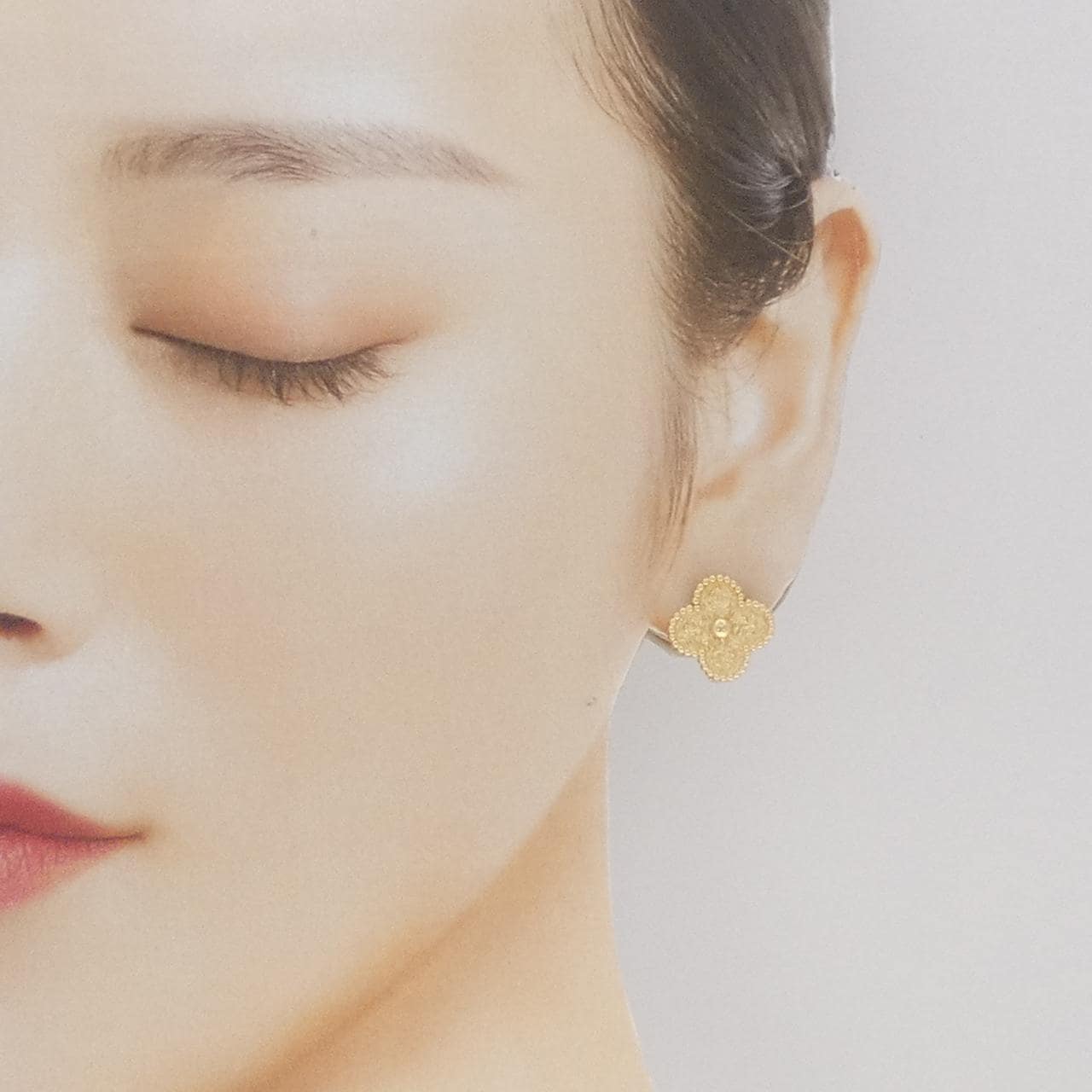 ヴァンクリーフ&アーペル ヴィンテージアルハンブラ イヤリング