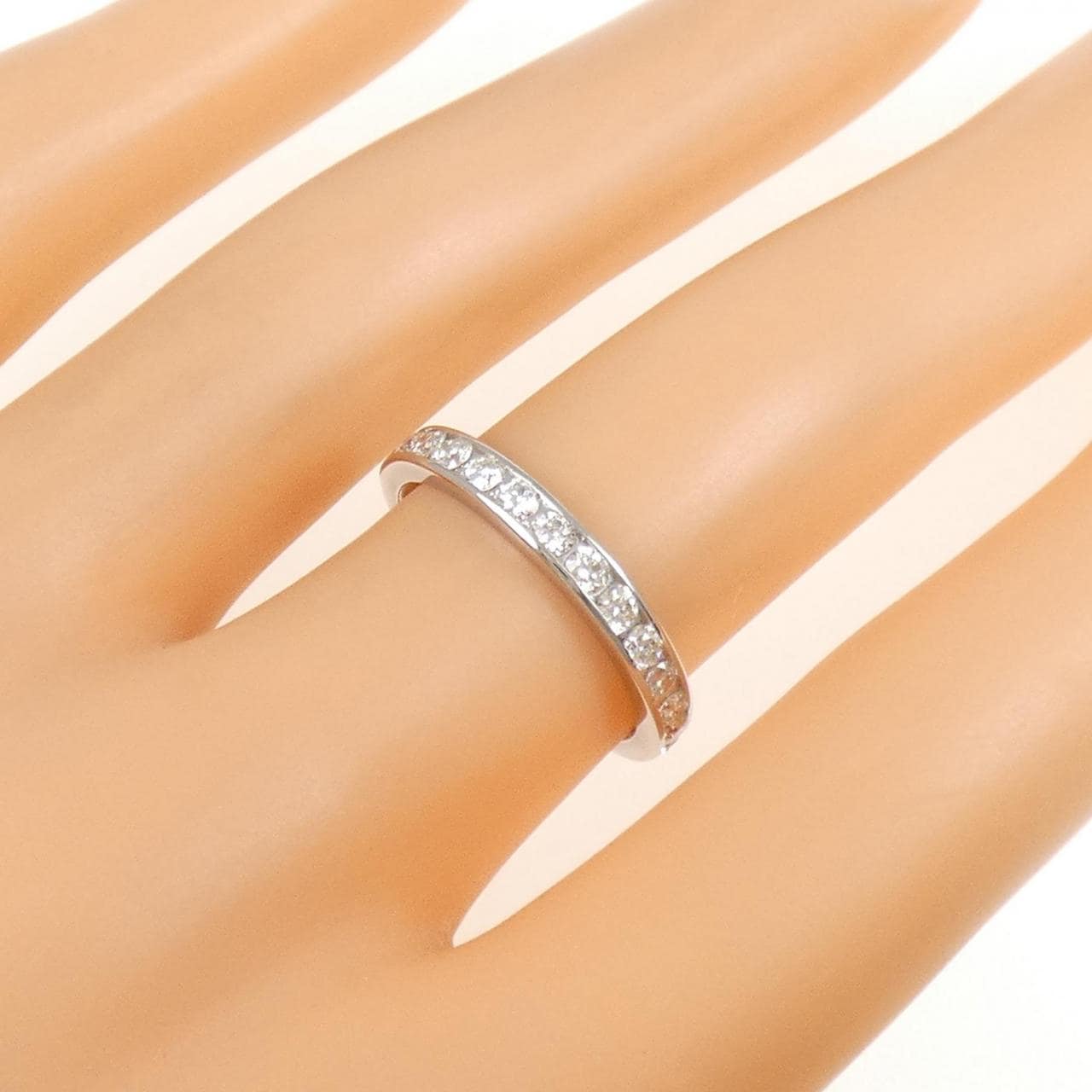 PT950 ハーフエタニティ ダイヤモンド リング 0.50CT