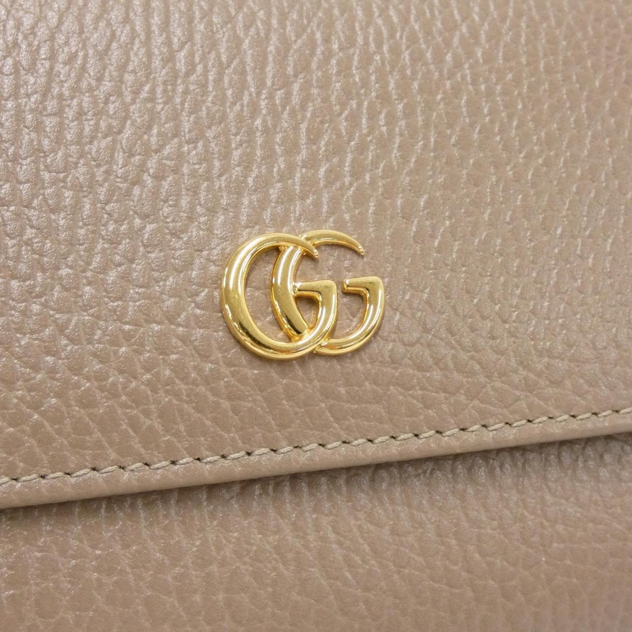 グッチ GG MARMONT 456116 CAO2G 財布