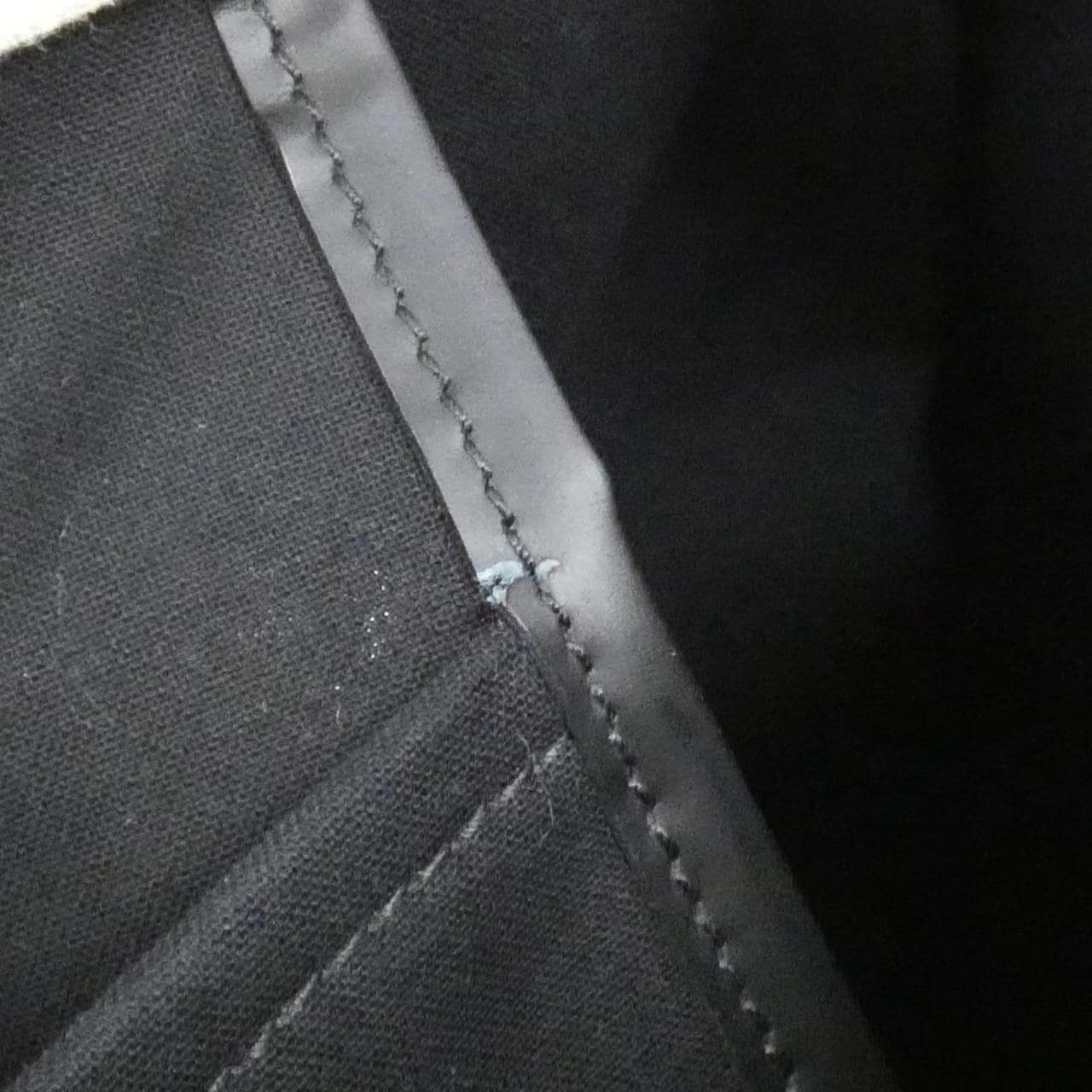 バレンシアガ ハードウェア ラージ トート 671403 2HHAM バッグ