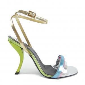 ロジェヴィヴィエ ROGER VIVIER パンプス