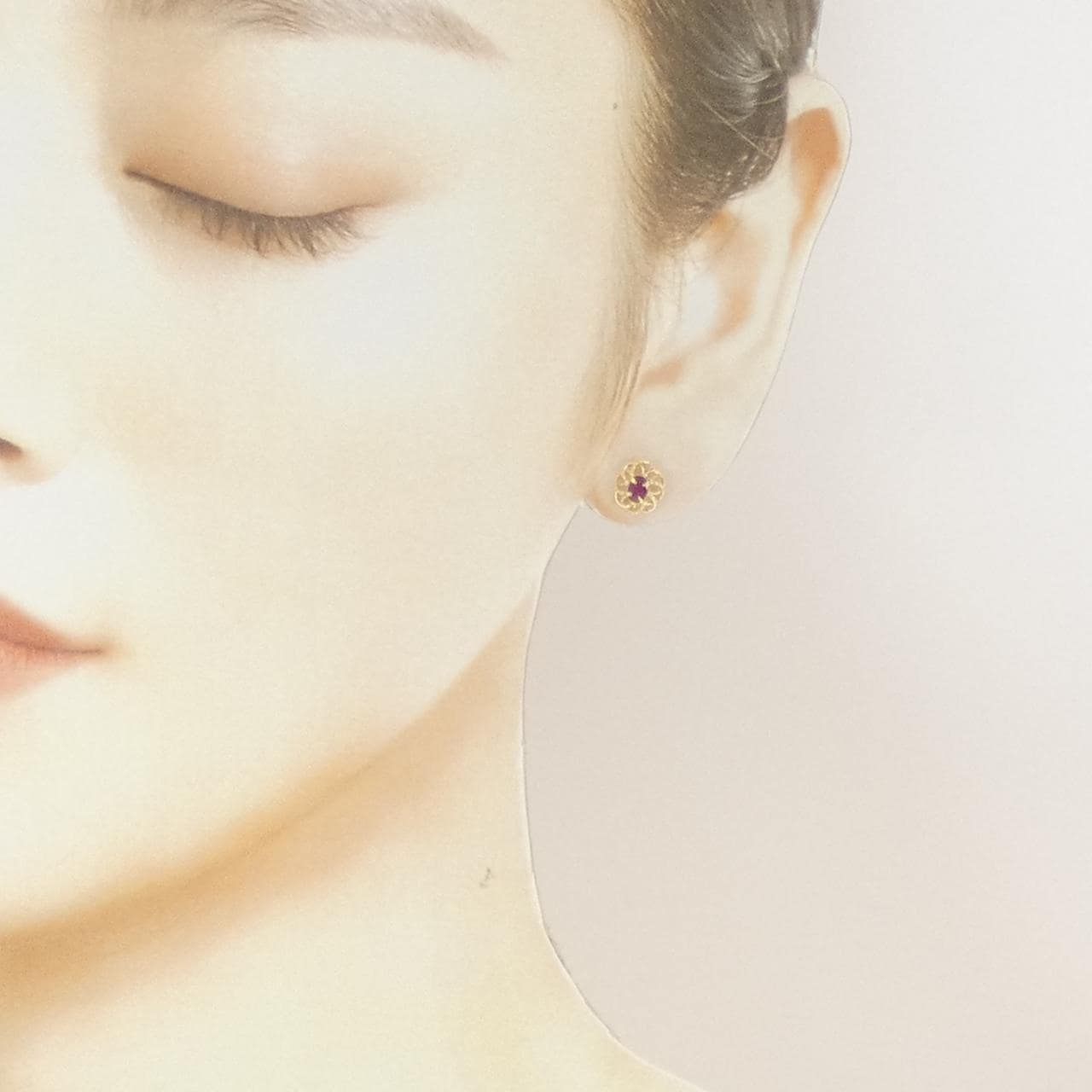K18YG ルビー ピアス