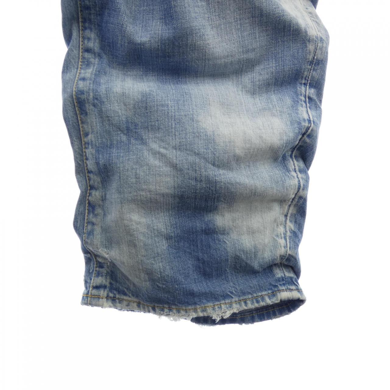 ディースクエアード DSQUARED2 S71LB0709 ジーンズ