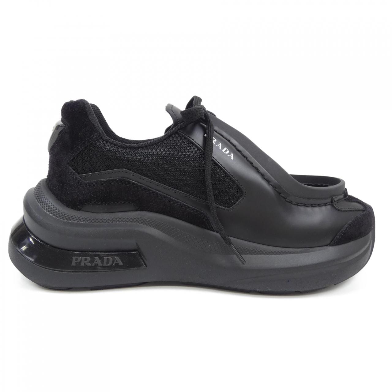 プラダ PRADA スニーカー