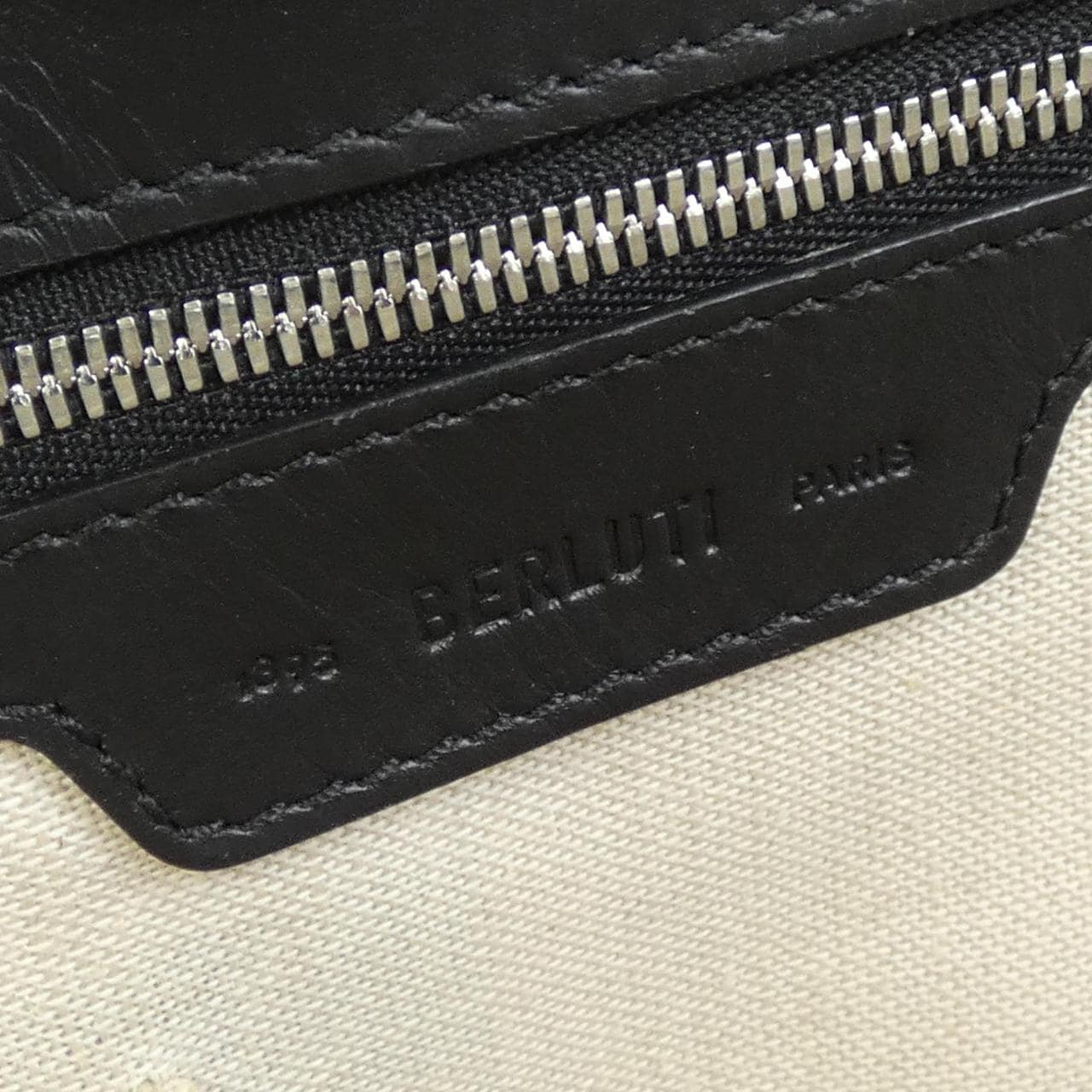 Berluti Toujou Scritto 皮革托特包