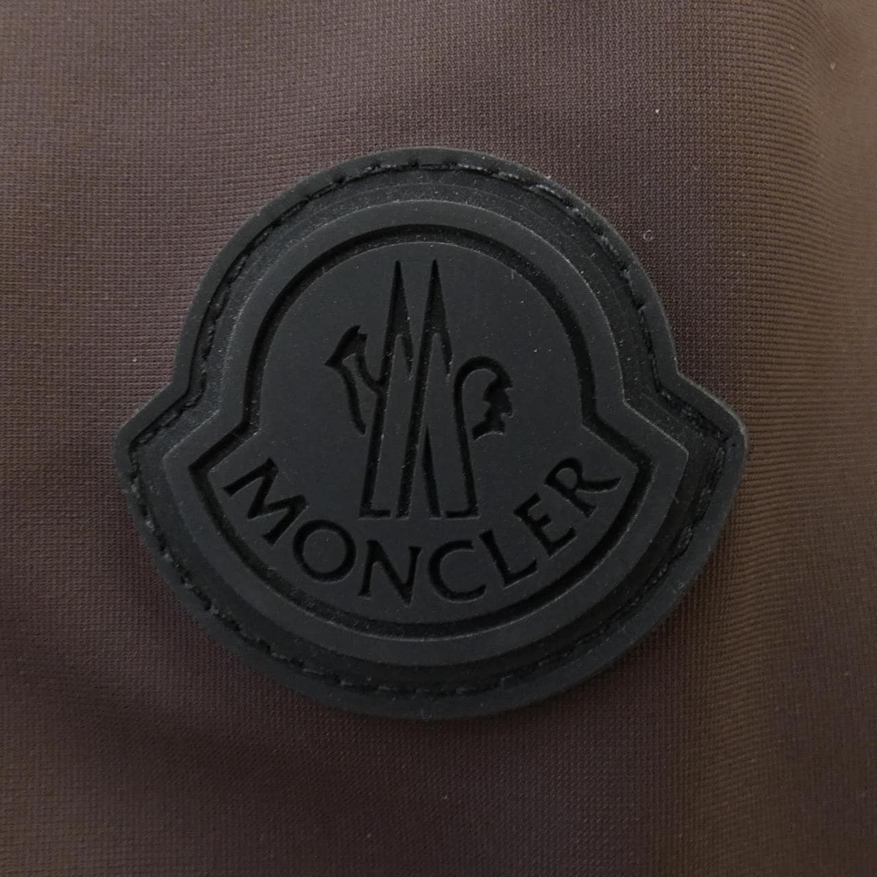 モンクレール MONCLER ダウンジャケット