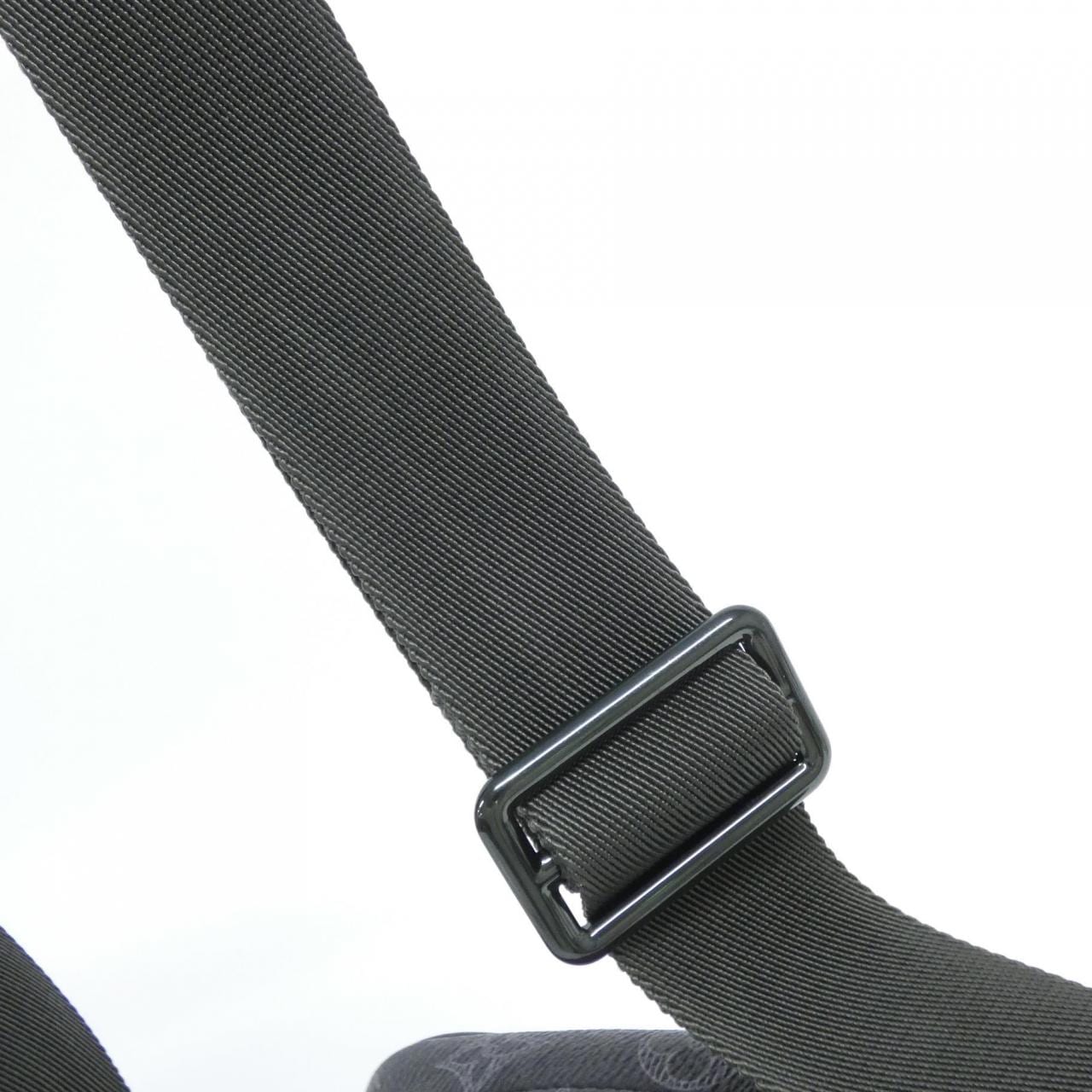 ルイヴィトン モノグラム エクリプス ダヌーブ 2018PF M43677 ショルダーバッグ