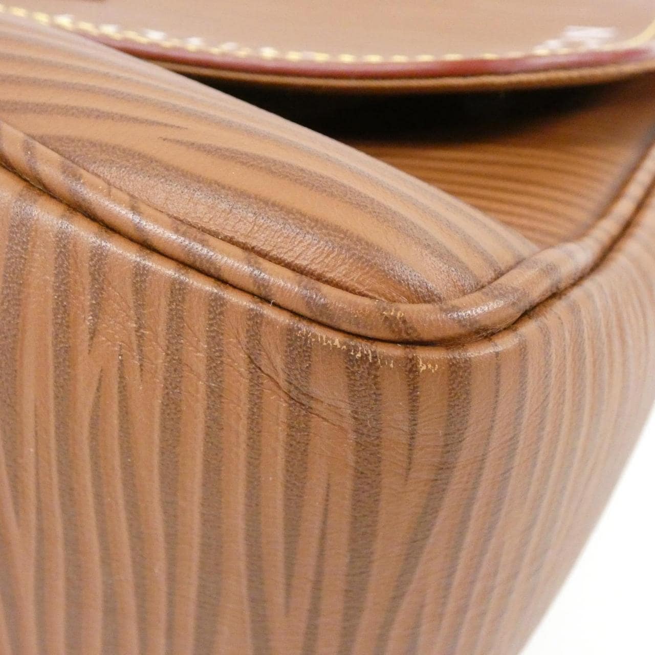 ルイヴィトン エピXL モンスリ メッセンジャー M23097 ショルダーバッグ