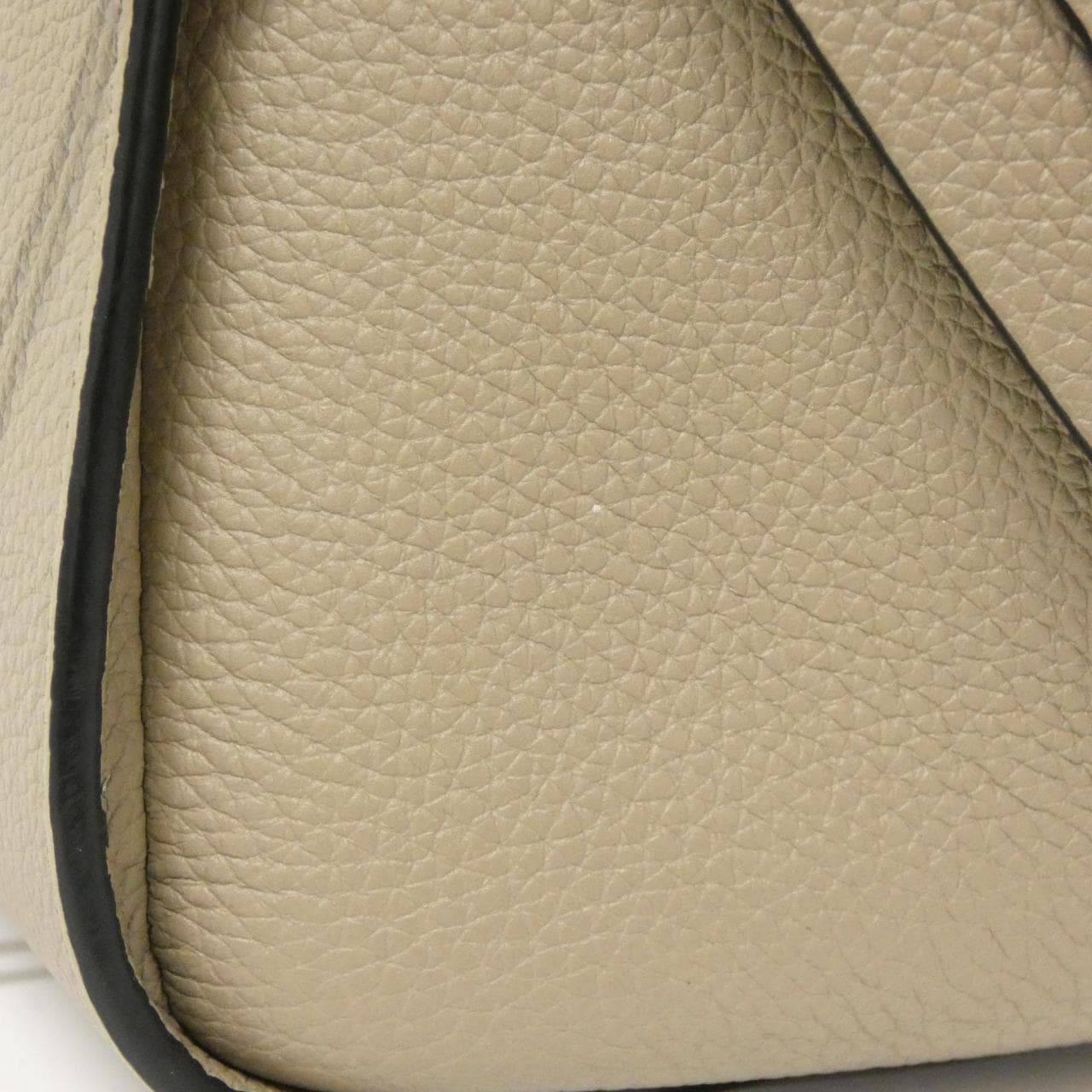 ロエベ ハンモック コンパクト A538H13X03 ショルダーバッグ