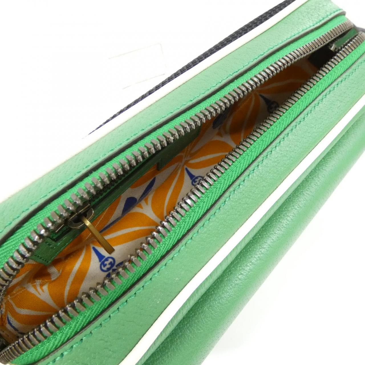 グッチ 722141 AAA8U ウエストバッグ