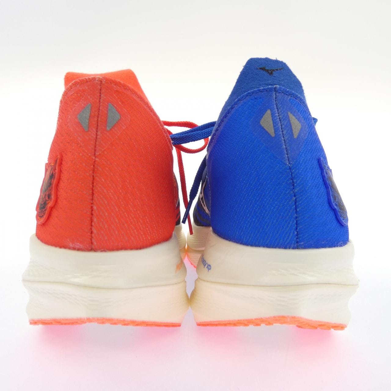 ミズノ MIZUNO スニーカー