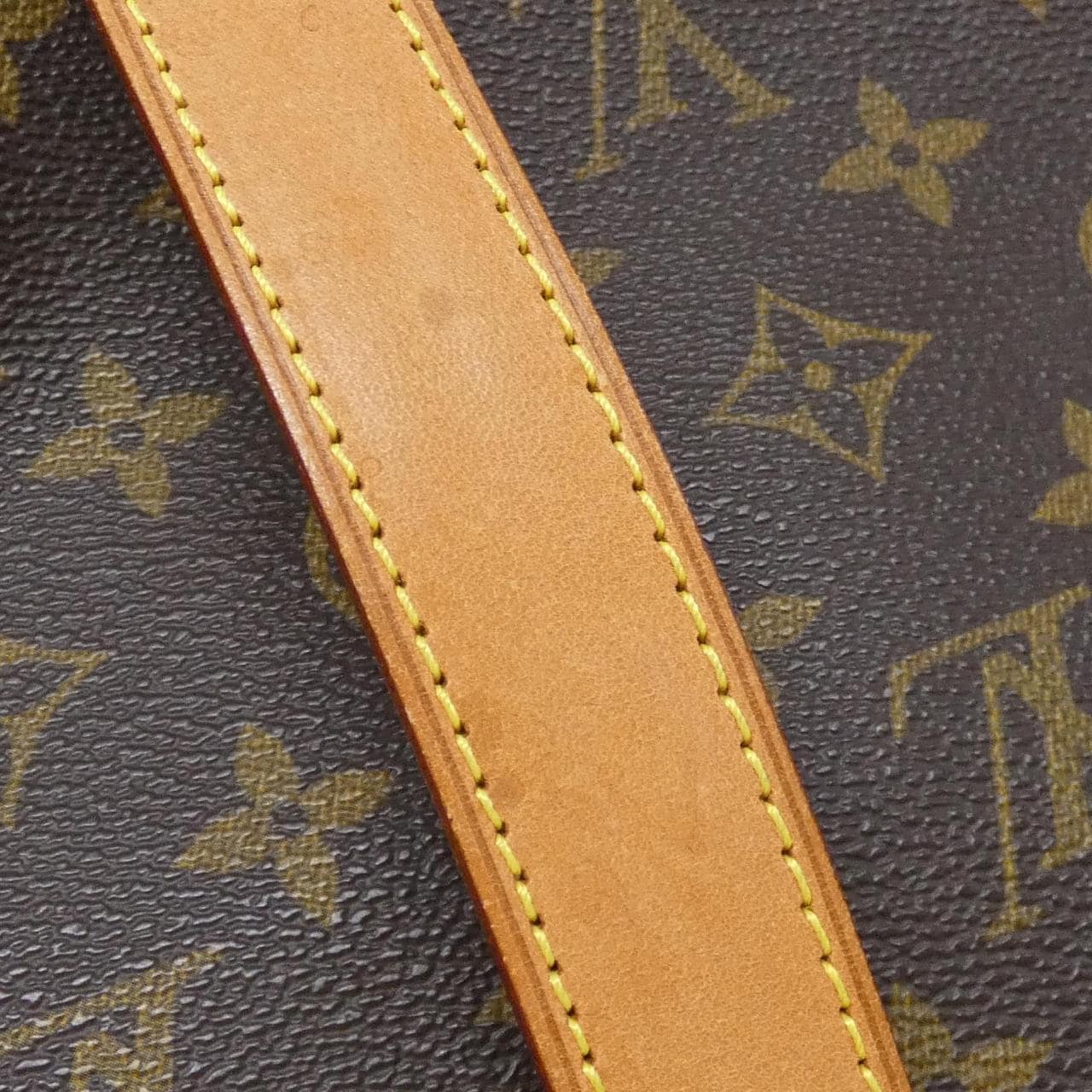 ルイヴィトン モノグラム ソミュール 35cm M42254 ショルダーバッグ