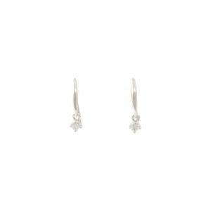 タサキ ダイヤモンド ピアス 0.06CT