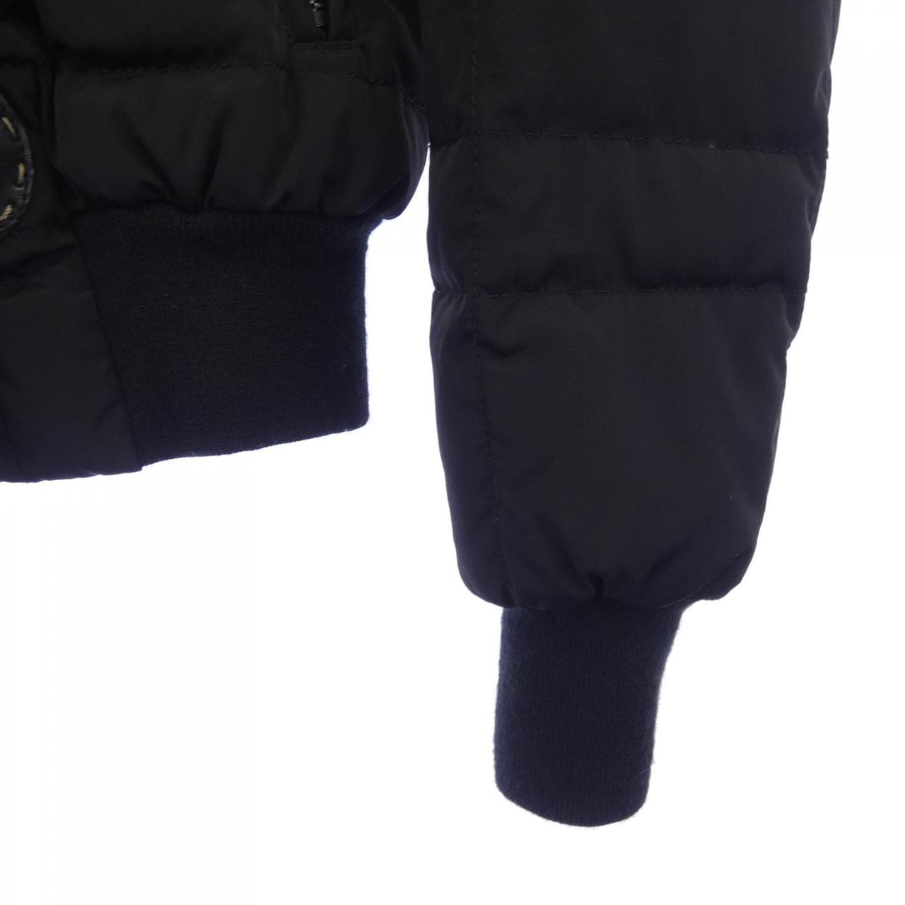モンクレール MONCLER 45544/50 ダウンジャケット