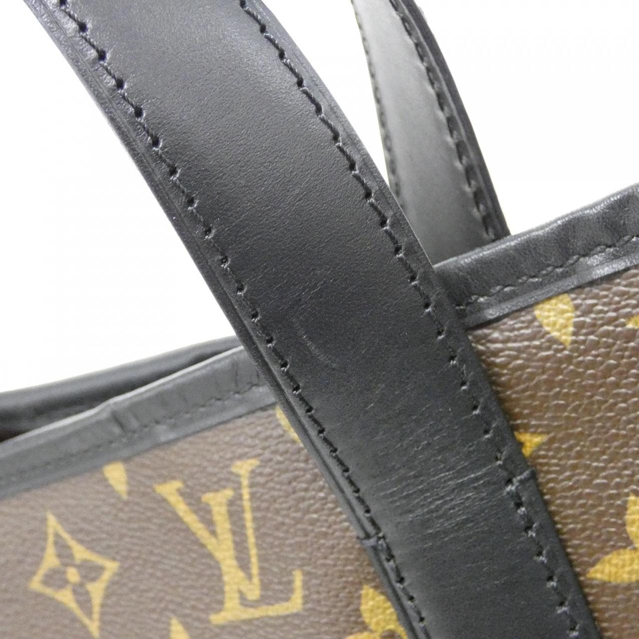 ルイヴィトン モノグラム マカサー ディヴィス M56708 バッグ