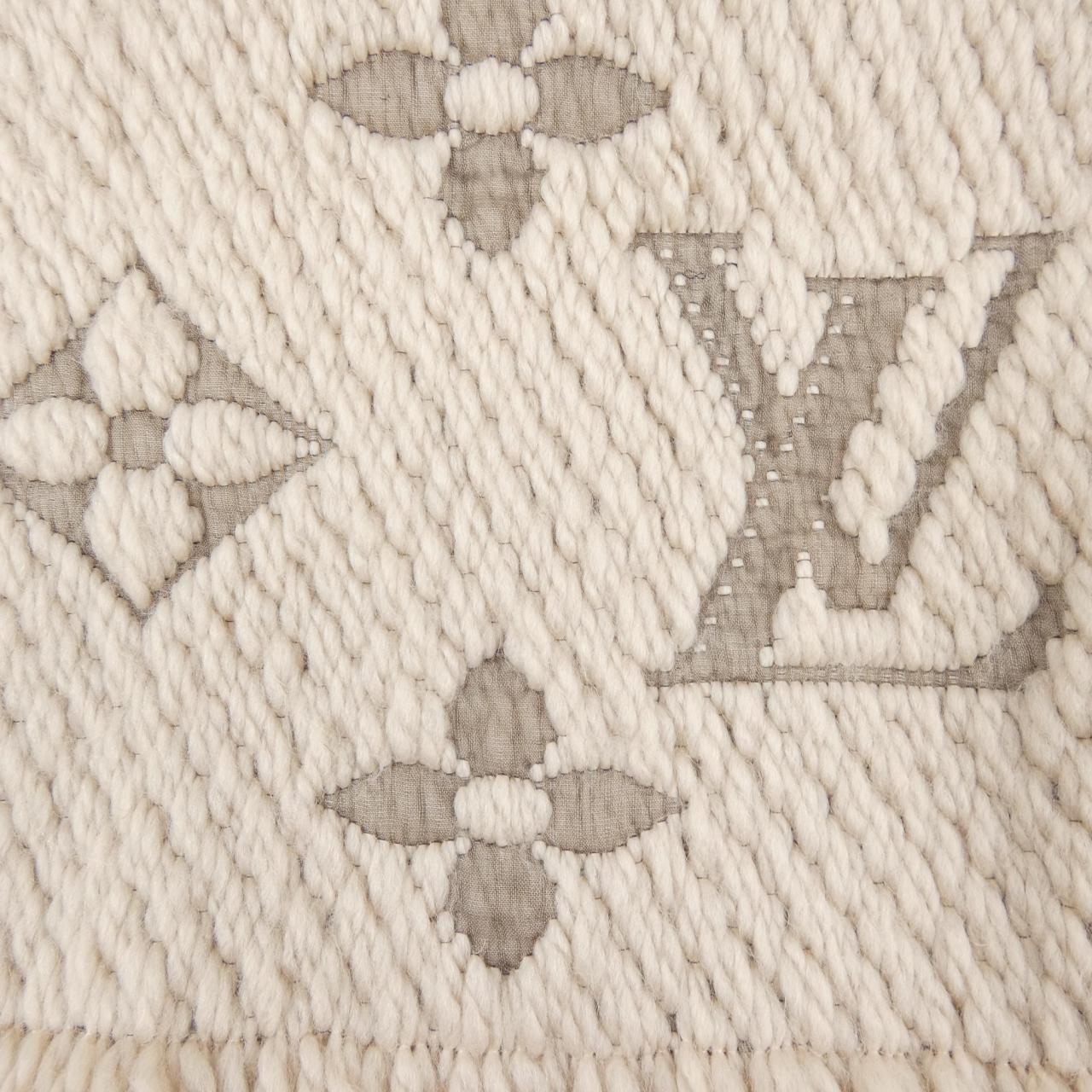 ルイヴィトン LOUIS VUITTON エシャルプ ロゴマニア M77373 MUFFLER