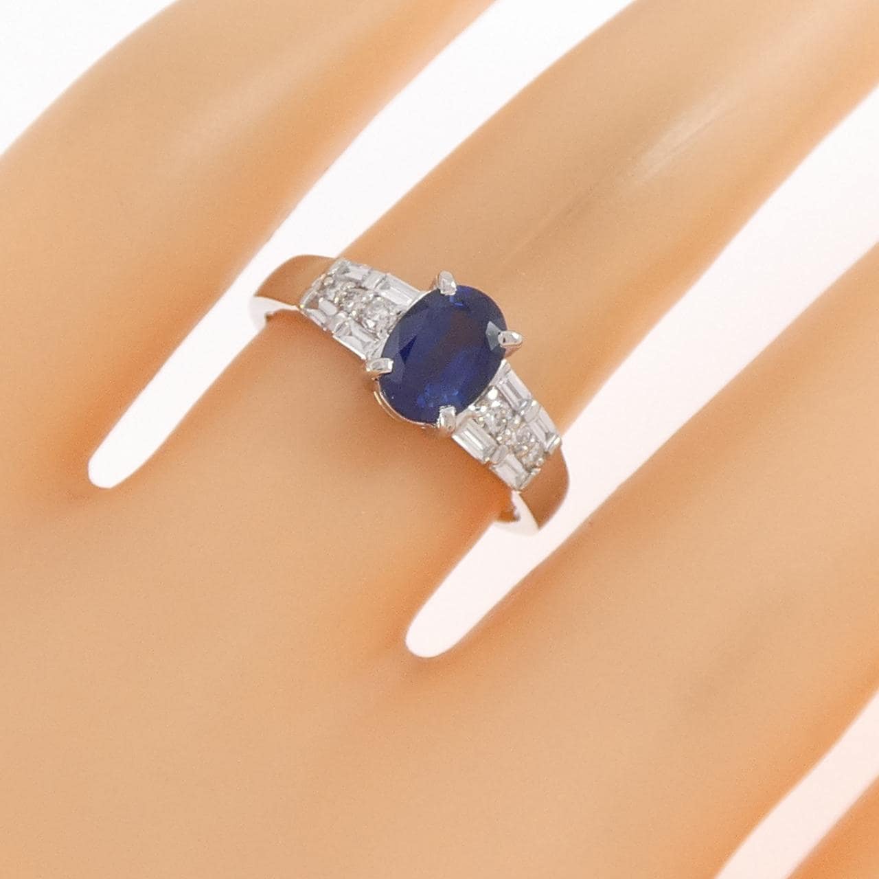 PT900 サファイヤ リング 1.03CT