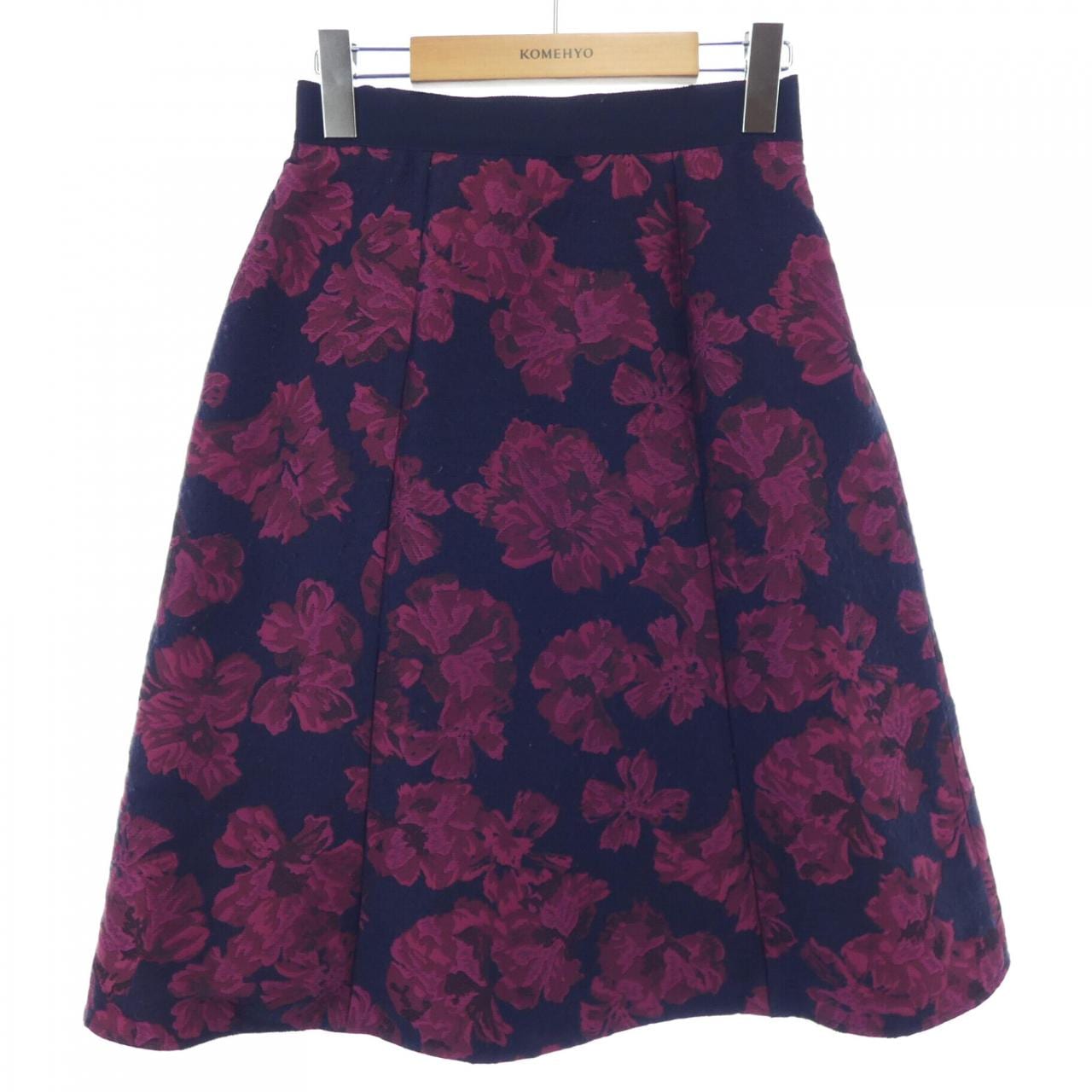 トゥービーシック TO BE CHIC スカート