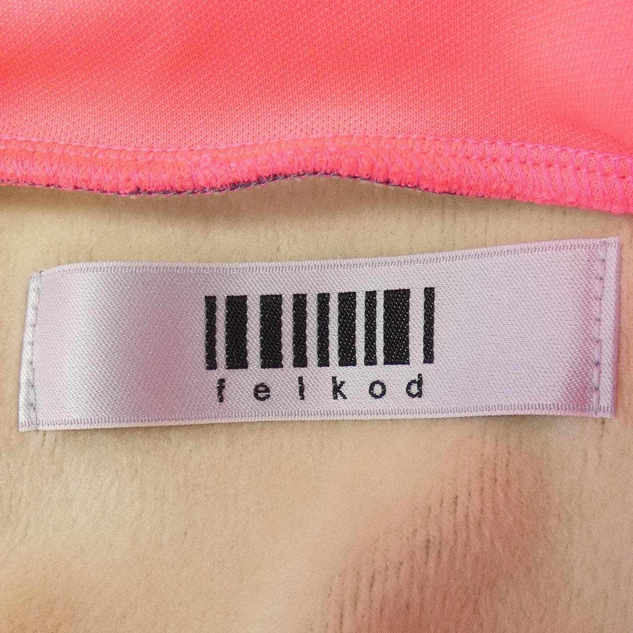 felkod F22A040 トップス