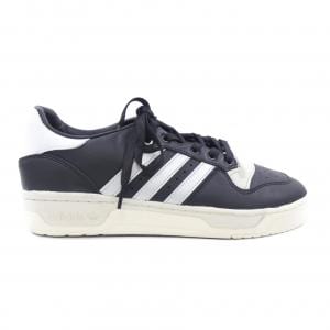 アディダス ADIDAS ID7389 スニーカー