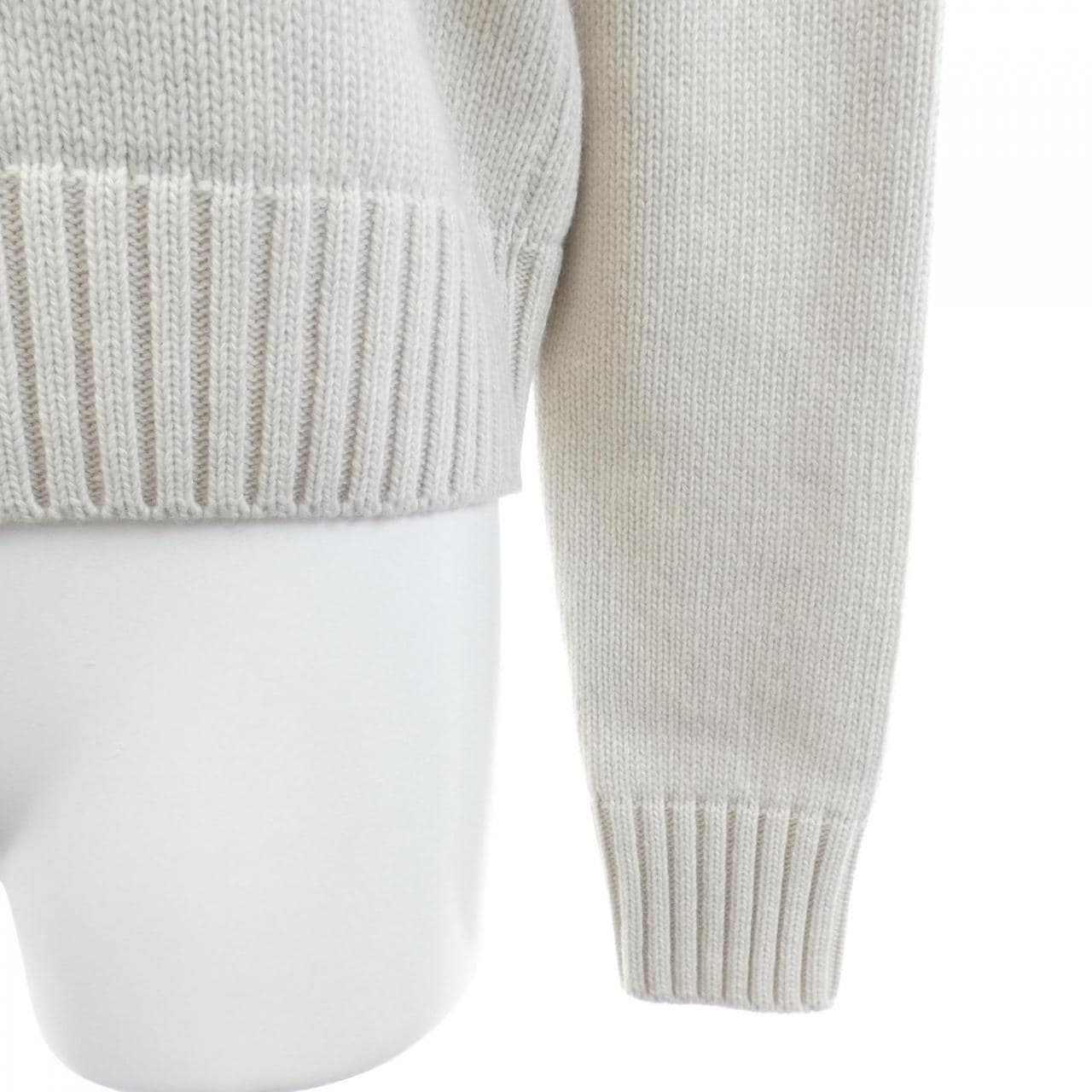 プラダ PRADA P24A3G S232 1ZHN ニット