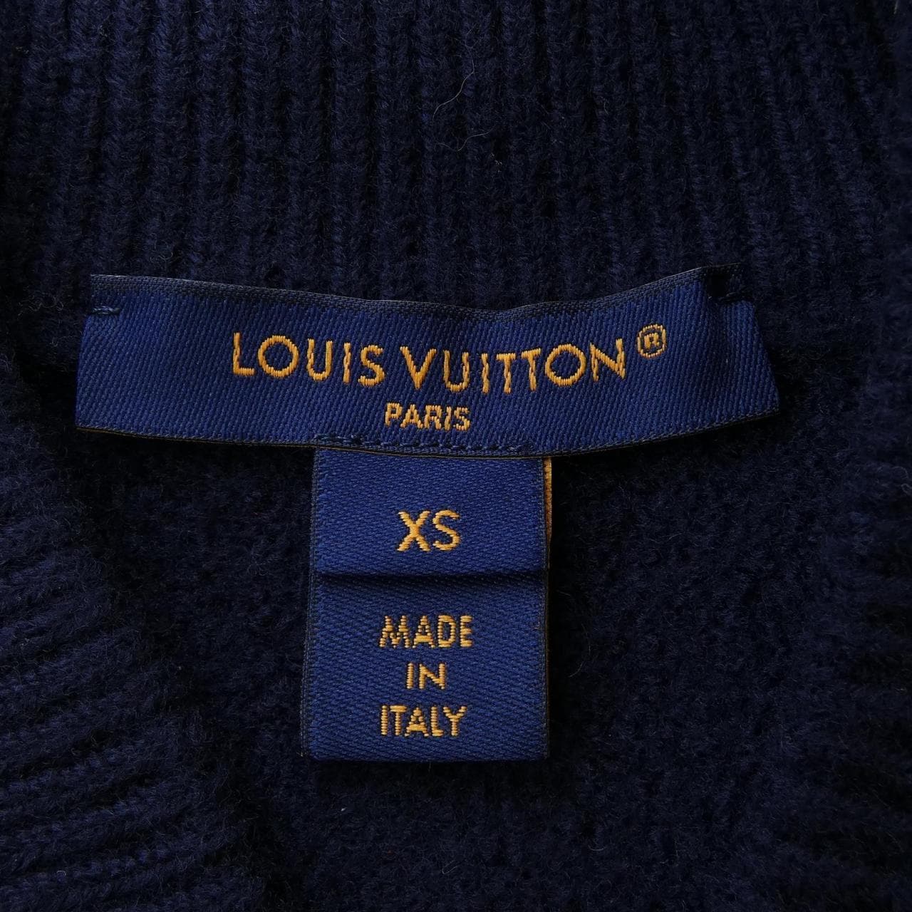ルイヴィトン LOUIS VUITTON FQKC10CWI カーディガン