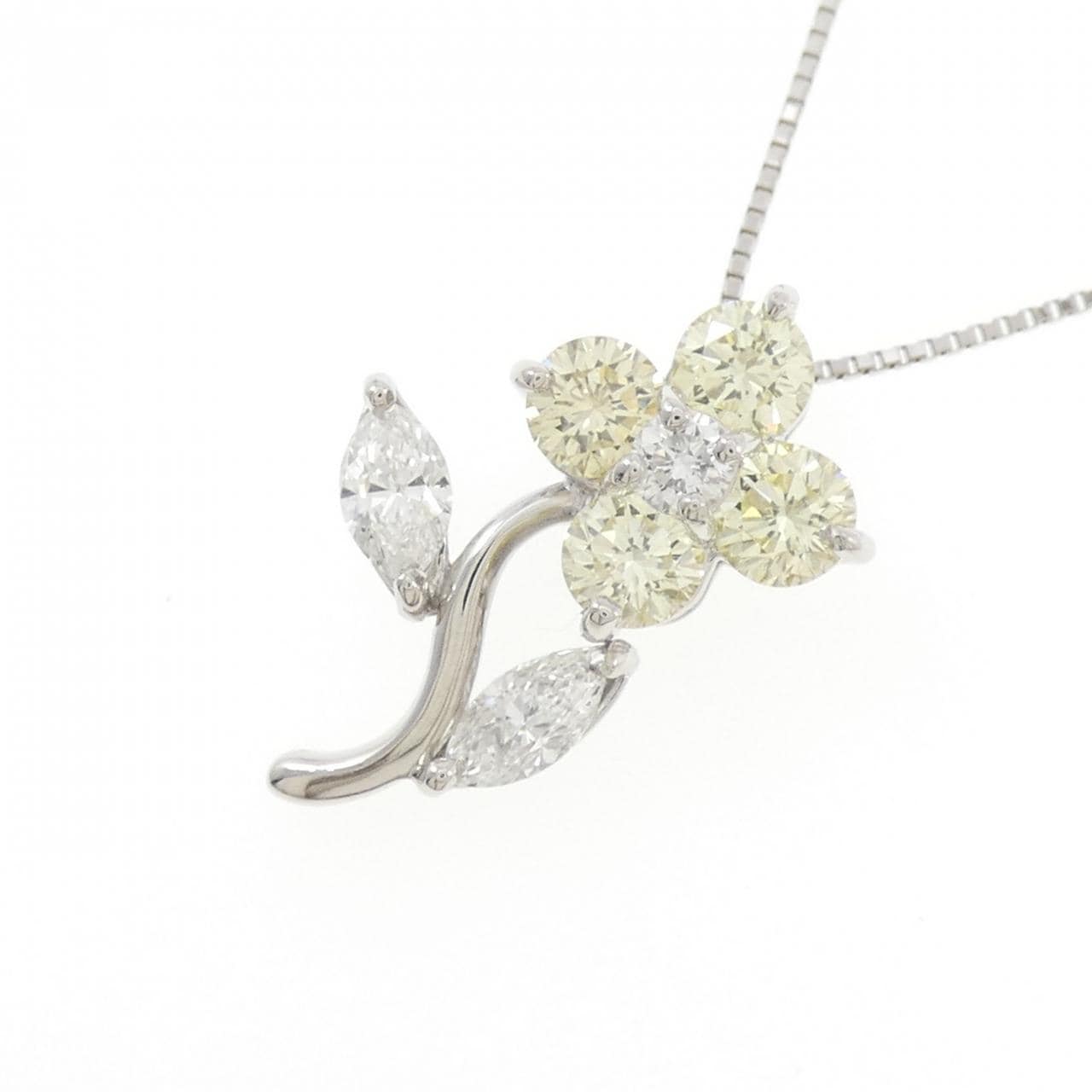 PT900/PT850 フラワー ダイヤモンド ネックレス 1.027CT