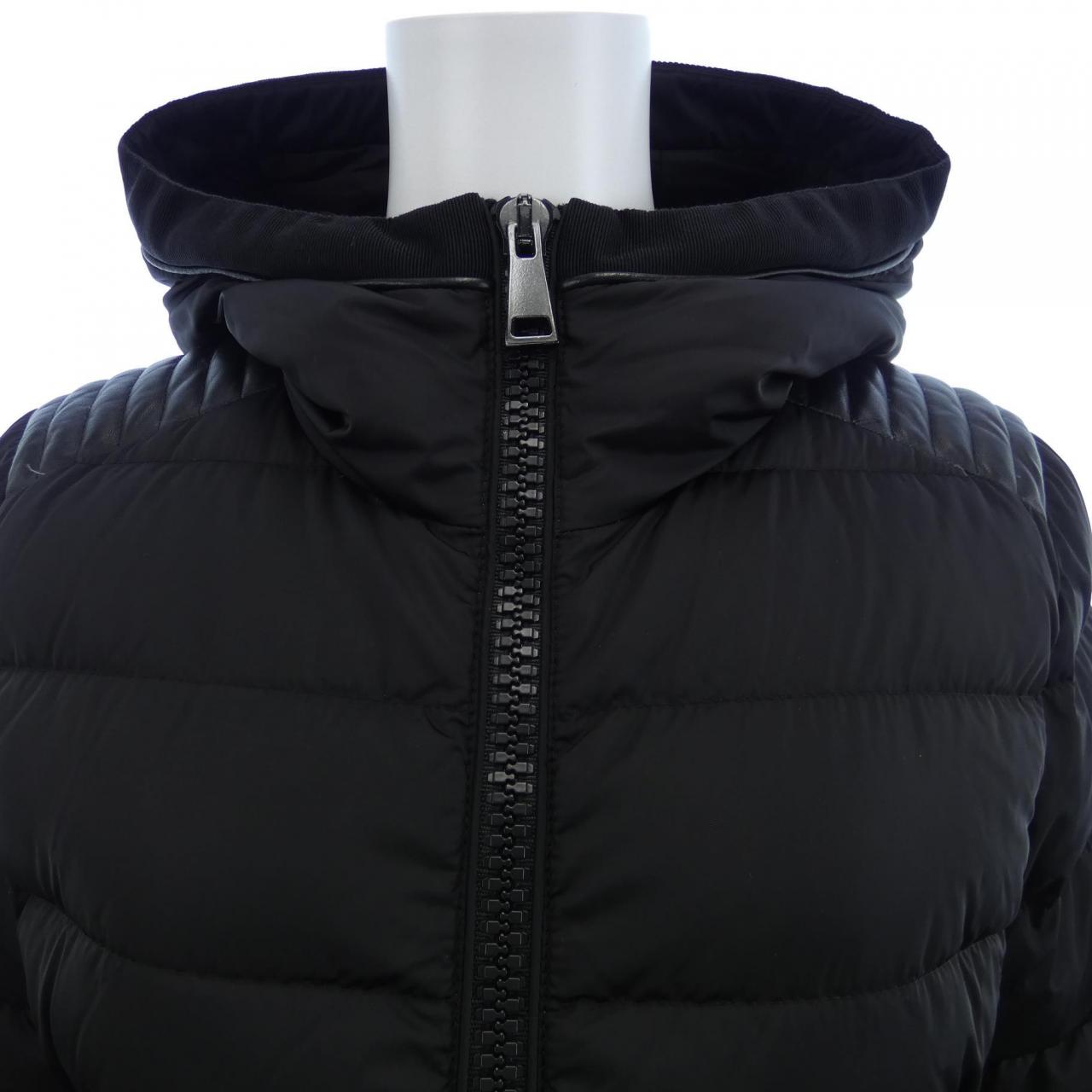 モンクレール MONCLER TALEVE ダウンコート