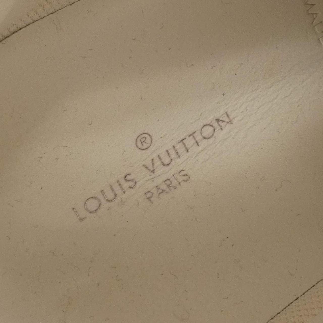 ルイヴィトン LOUIS VUITTON スニーカー