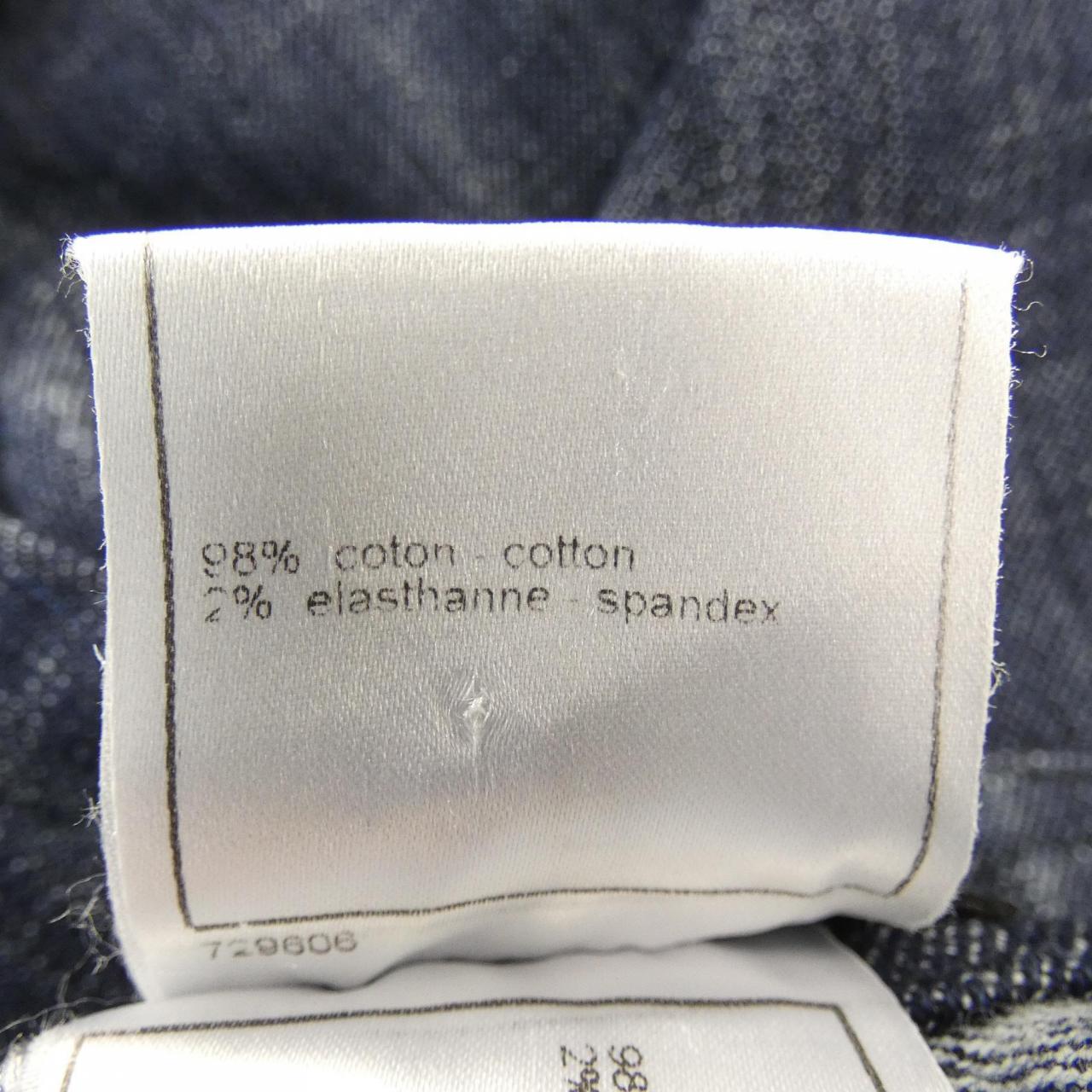 【ヴィンテージ】シャネル CHANEL P25298V16033 05C ジーンズ