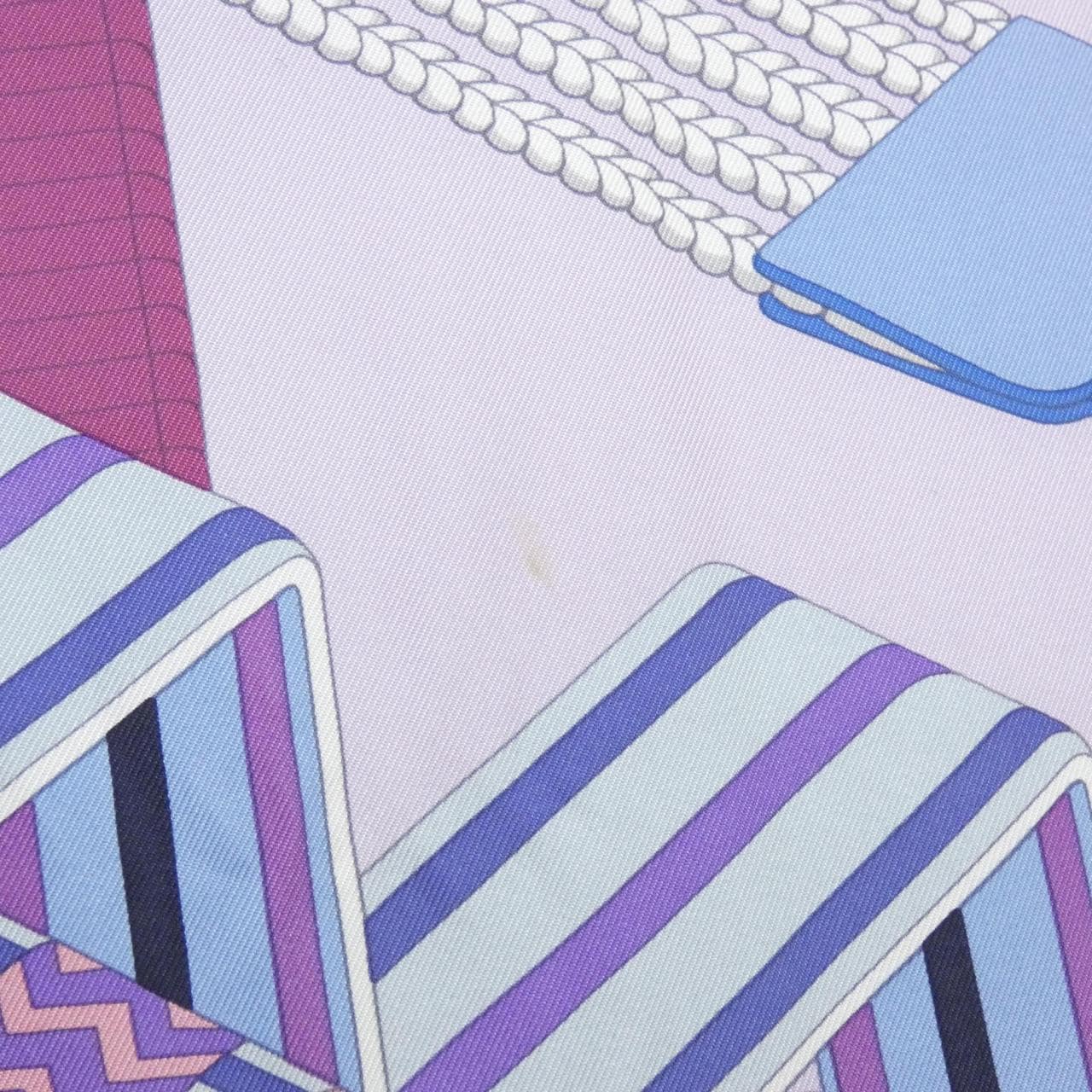 エルメス SANGLES EN ZIGZAG カレ CARRE 90 スカーフ