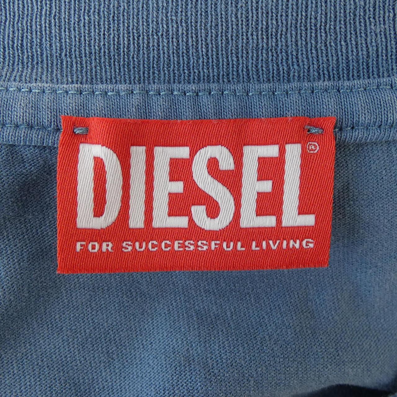 ディーゼル DIESEL Tシャツ