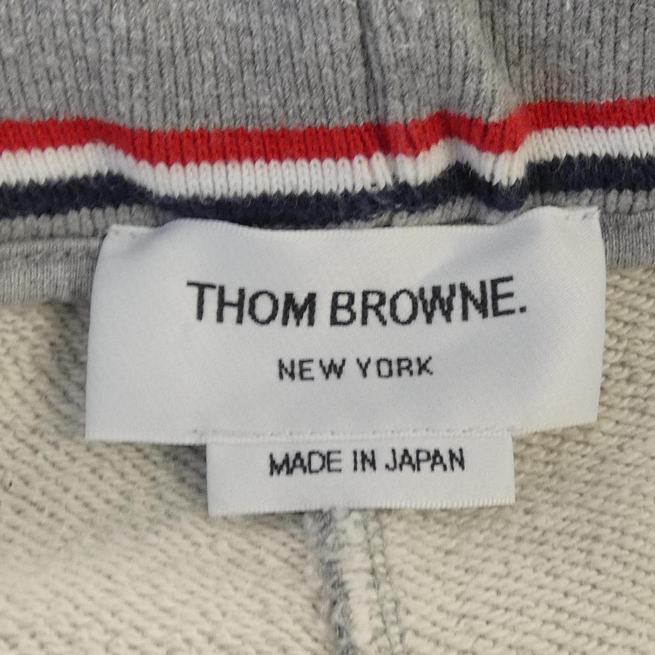 トムブラウン THOM BROWNE MJQ008H パンツ