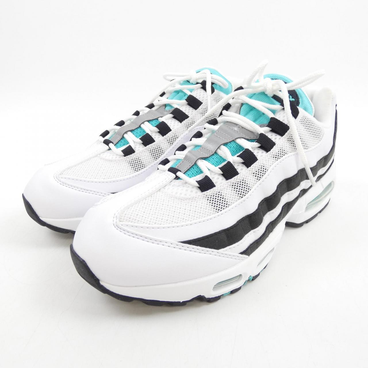 ナイキ NIKE スニーカー