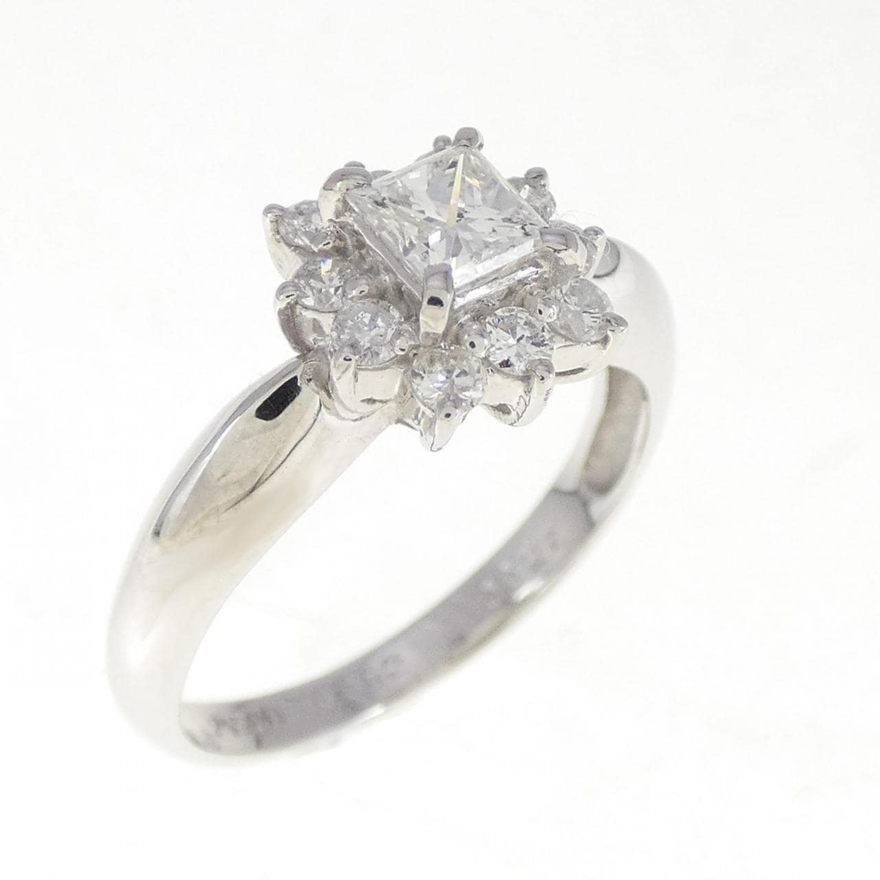 PT ダイヤモンド リング 0.362CT