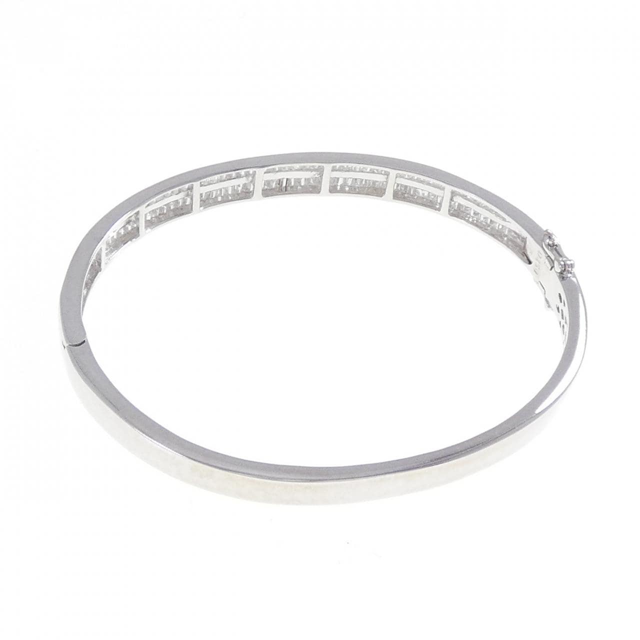 K18WG ダイヤモンド バングル 2.50CT