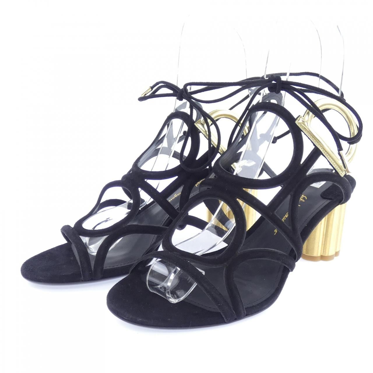 サルヴァトーレフェラガモ SALVATORE FERRAGAMO サンダル