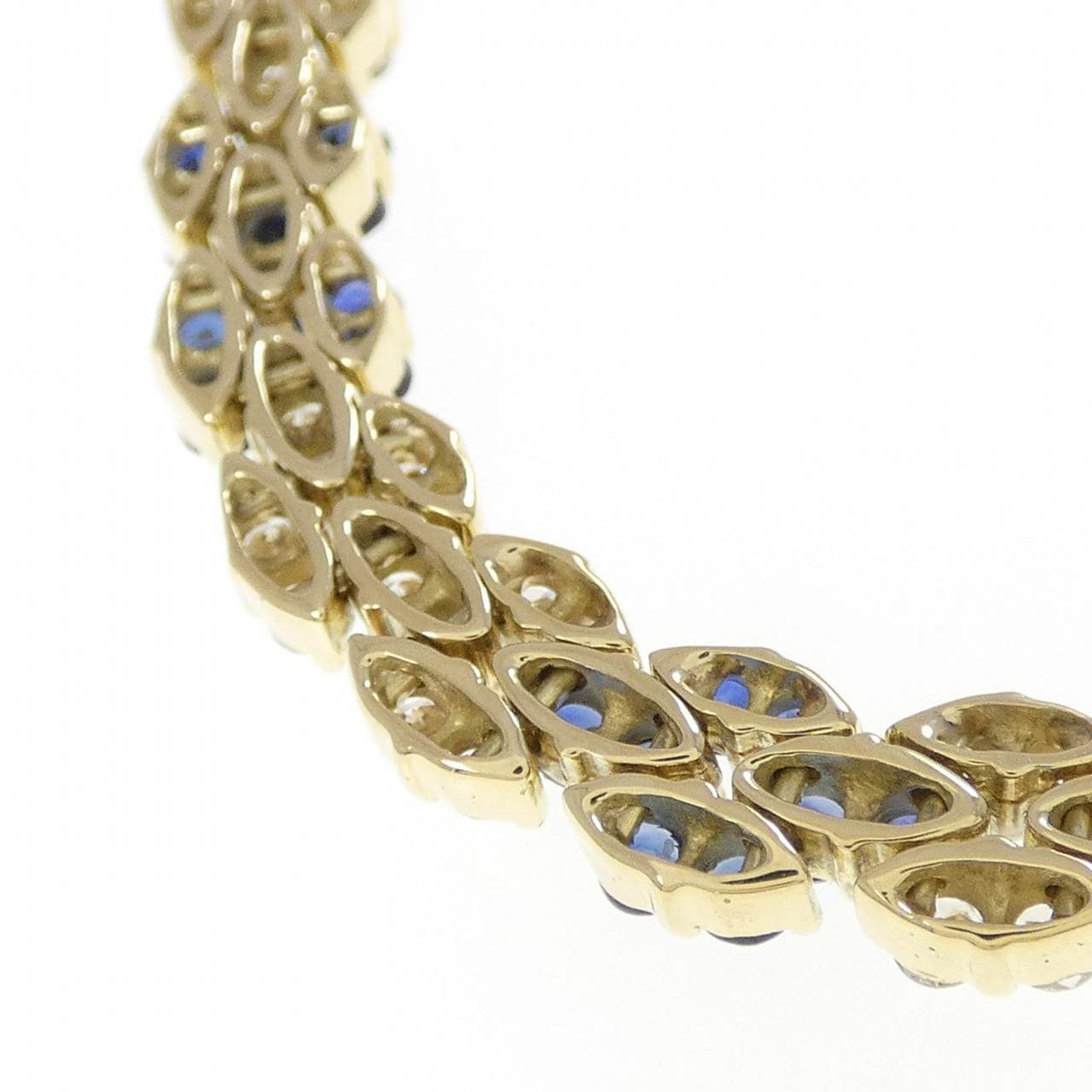 ピキョッティ サファイヤ ネックレス 3.76CT