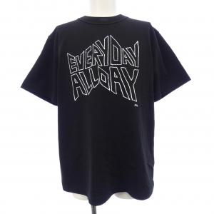 サカイ SACAI GEOFF MCFETRIDGE 26-01121S UNISEX Tシャツ