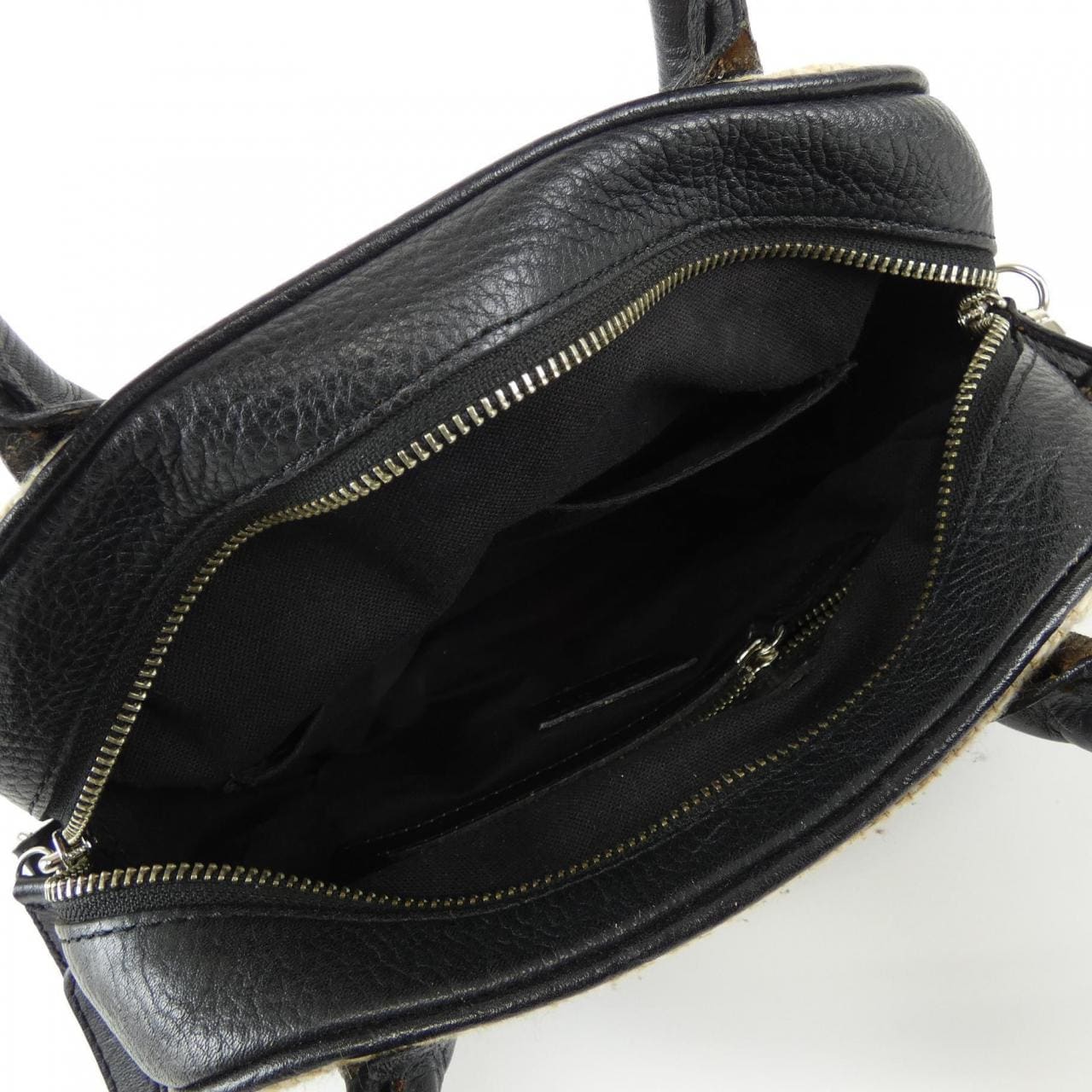 カービングトライブス Carving Tribes BAG