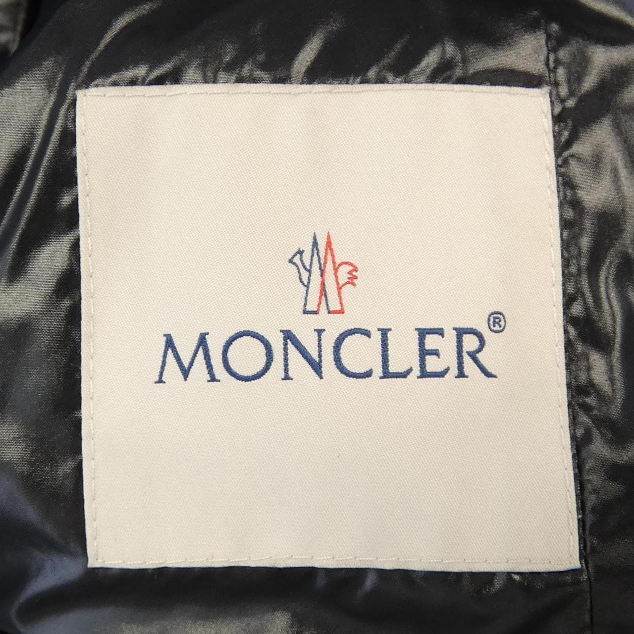 MONCLER蒙克勒羽绒服