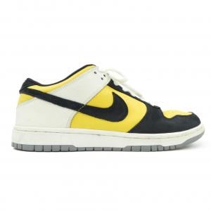 ナイキ NIKE 304292-701 スニーカー