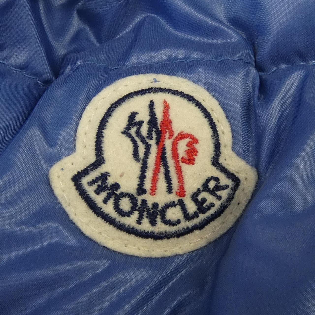 モンクレール MONCLER ダウンジャケット