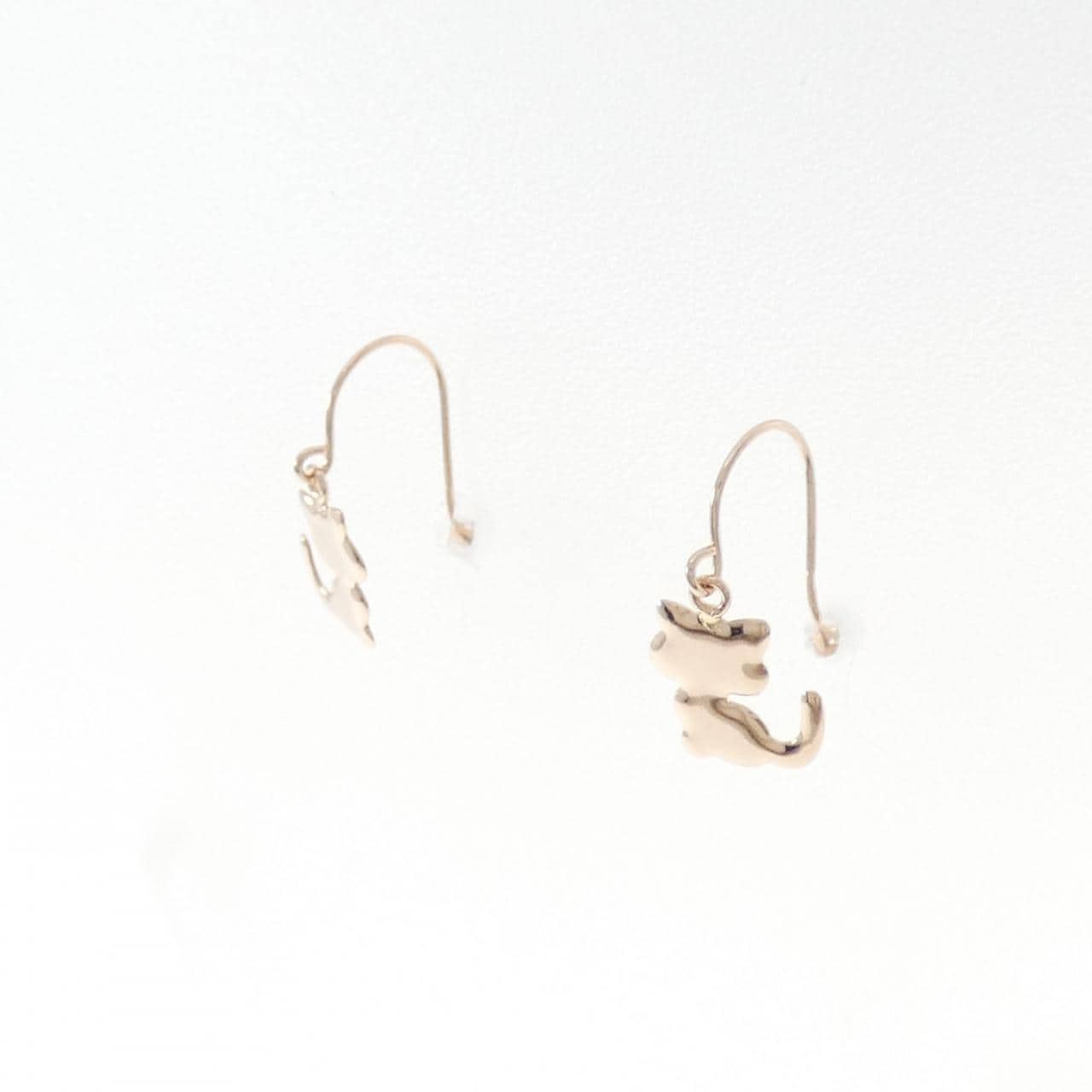 K14PG キャット ピアス