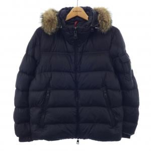 モンクレール MONCLER ダウンジャケット